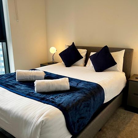 Premium Deals L Last-Minute Stay L 4 Min Walk To Birmingham Central Library L 18Th Floor 2 Bed 2 Bath City Centre Penthouse With Gym & Netflix By Jvt Short Lets Екстериор снимка