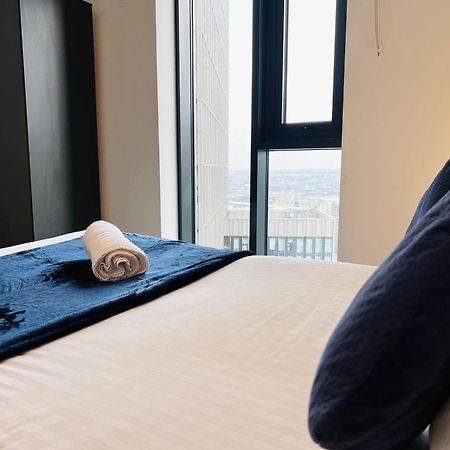 Premium Deals L Last-Minute Stay L 4 Min Walk To Birmingham Central Library L 18Th Floor 2 Bed 2 Bath City Centre Penthouse With Gym & Netflix By Jvt Short Lets Екстериор снимка